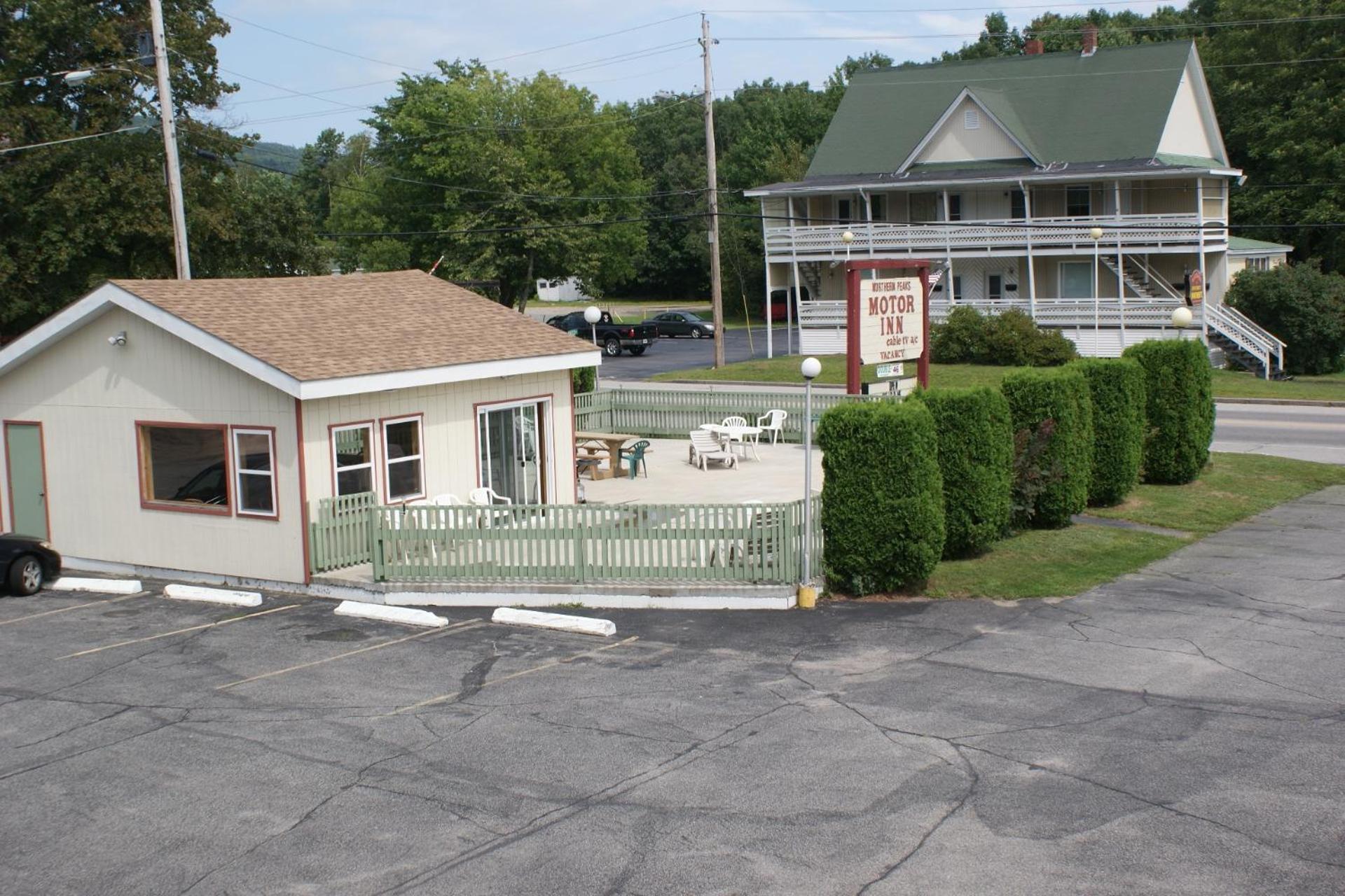 Northern Peaks Motor Inn Gorham Eksteriør billede