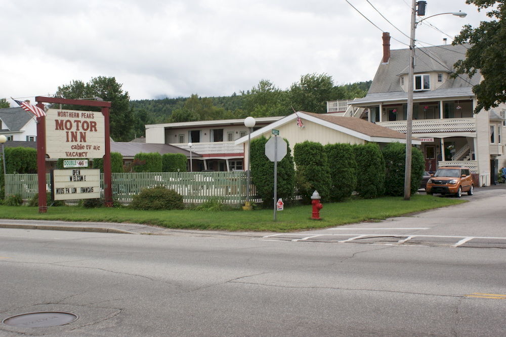 Northern Peaks Motor Inn Gorham Eksteriør billede