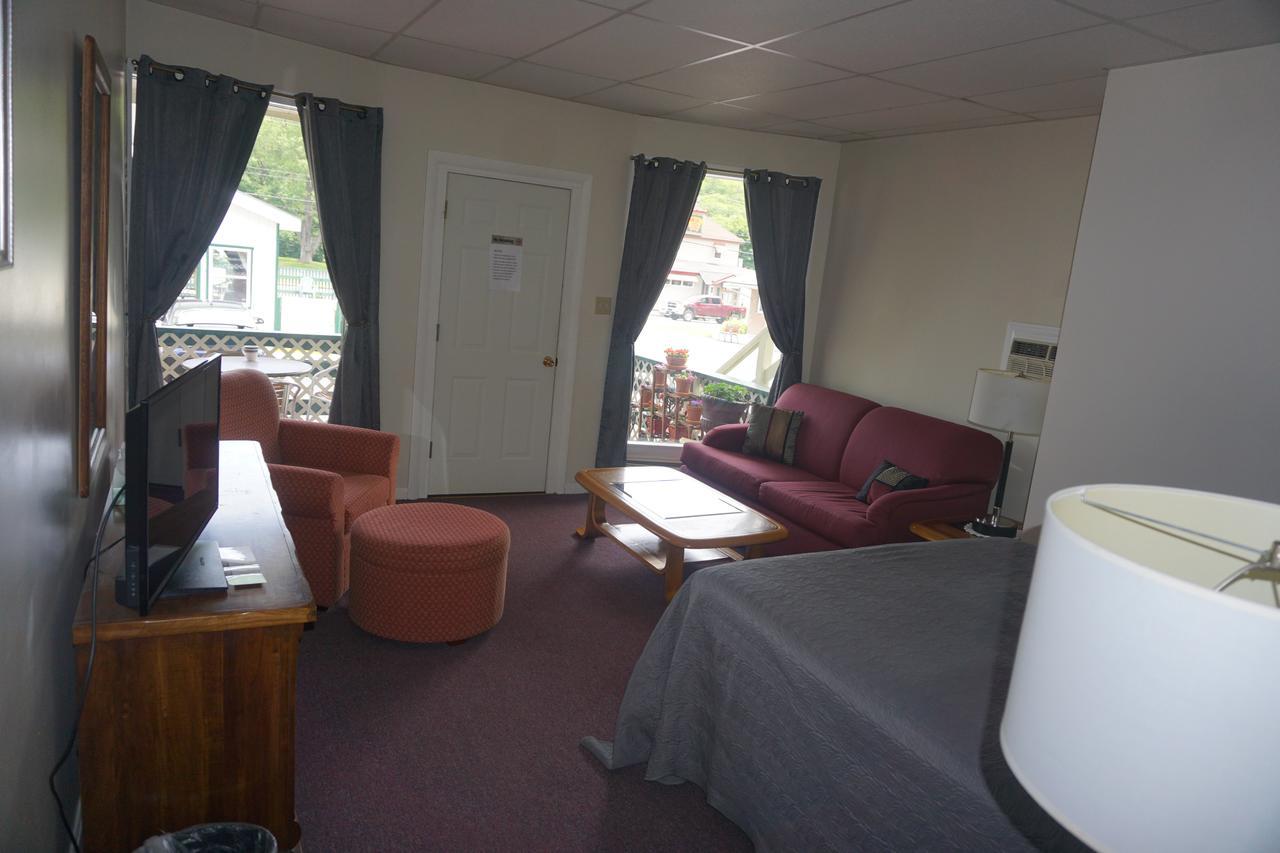 Northern Peaks Motor Inn Gorham Eksteriør billede