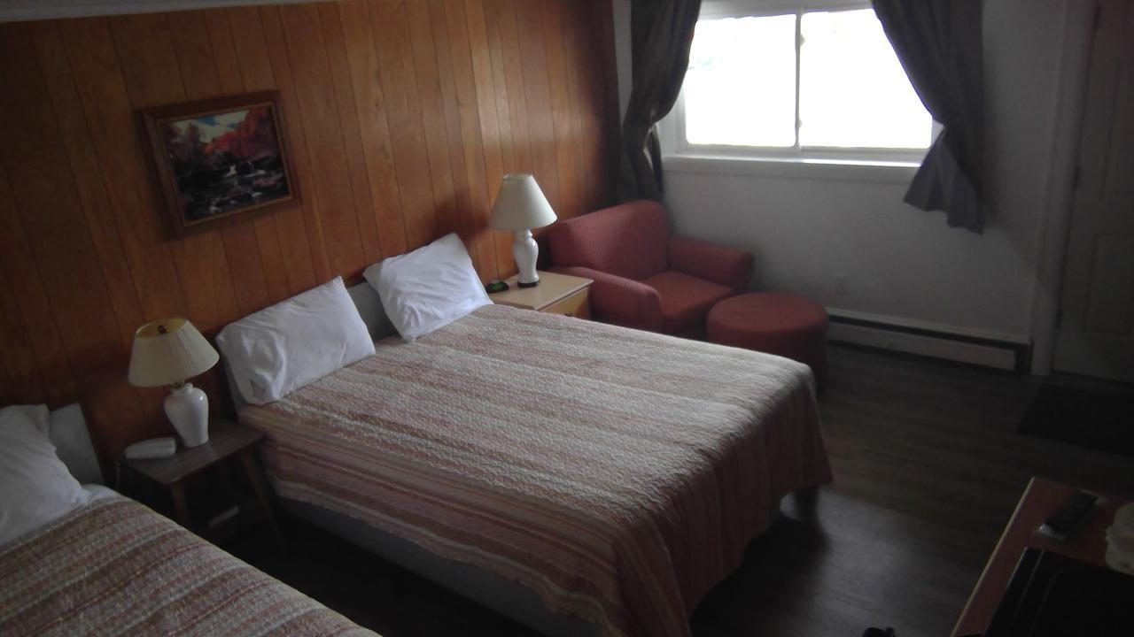 Northern Peaks Motor Inn Gorham Eksteriør billede