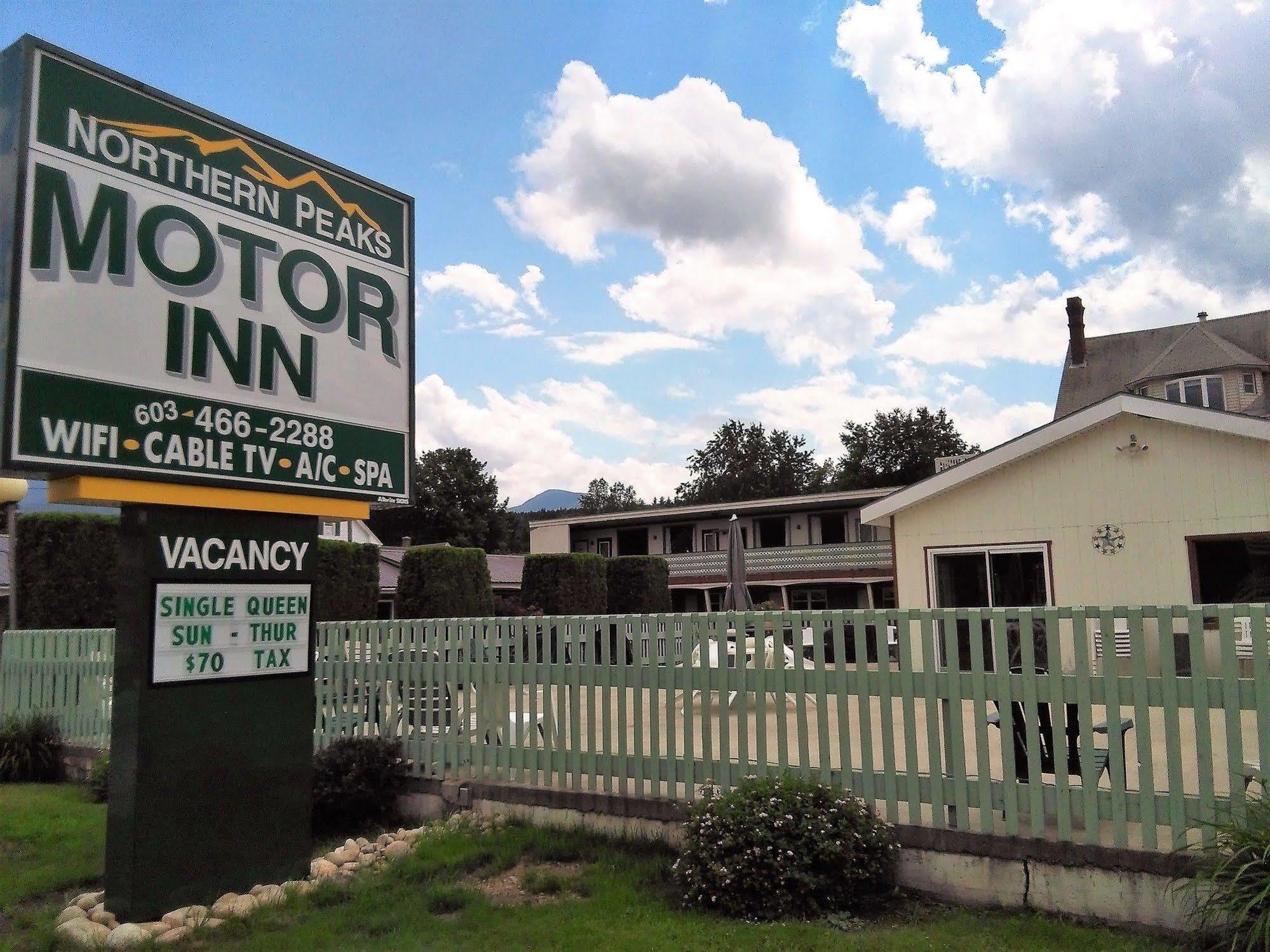 Northern Peaks Motor Inn Gorham Eksteriør billede
